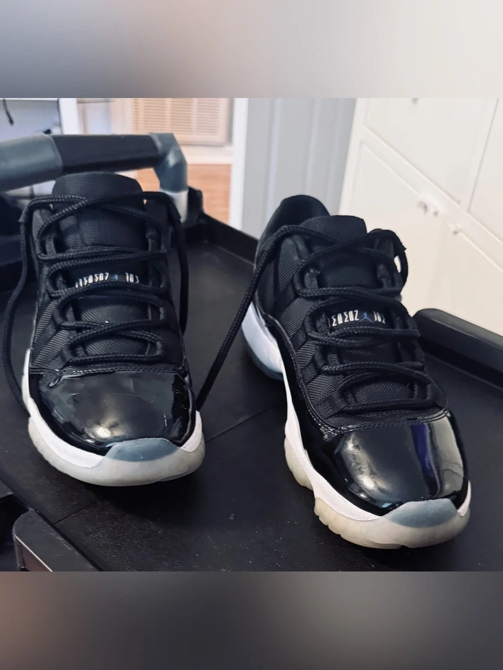 Air Jordan 11 Retro Low Space Jam Men's Size 10.5